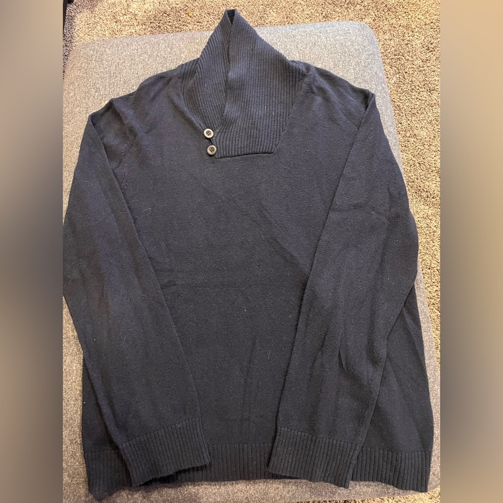 Men’s sweater